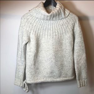 Madewell Grey Turtleneck sweater